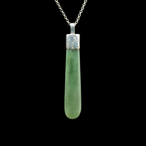 Roimata Inanga with Sterling Silver Cap - Greenstone Teardrop Pendant