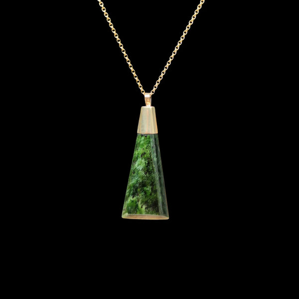 Hei Toki Koura Raukaraka Marsden Black Flower Jade - Gold-Capped Greenstone Adze Pendant - Sands Carving Studio