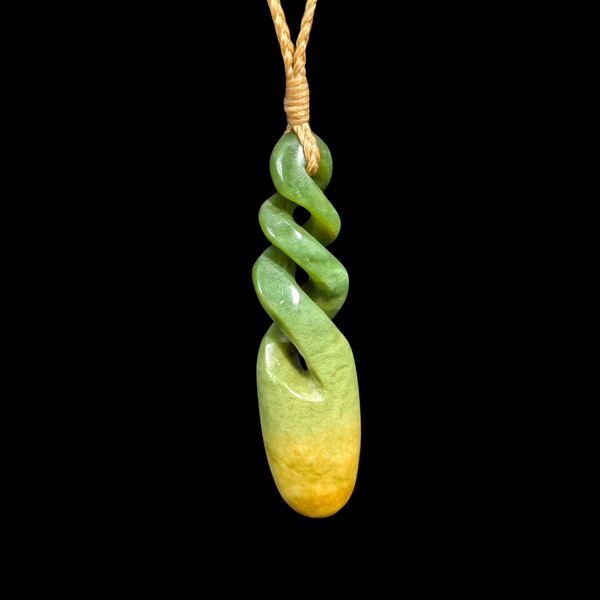 Pikorua Raukaraka - Greenstone Twist Pendant