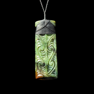 Hei Toki Totoweka -Greenstone Adze Pendant