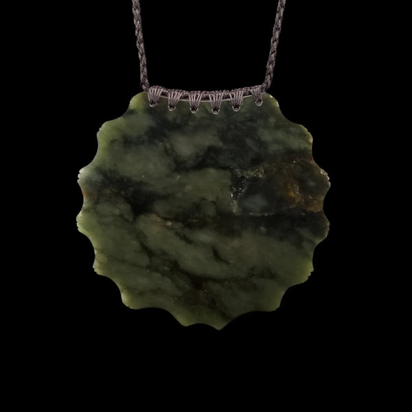 Kōuma Kawakawa- Greenstone Breastplate Pendant - Sands Carving Studio