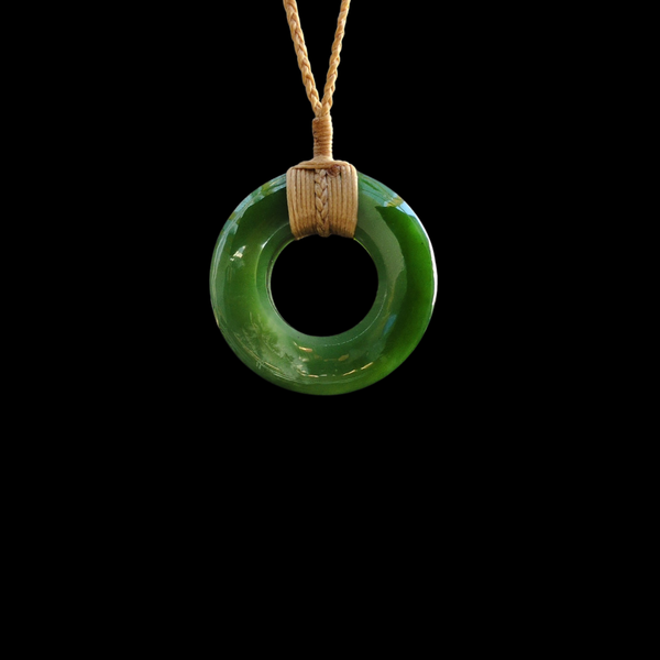 Porowhita Kahurangi - Greenstone Disc Pendant