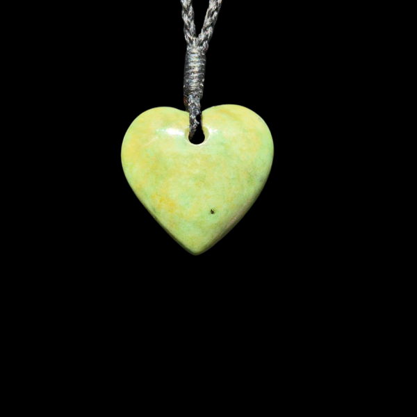 Manawa Raukaraka - Greenstone Heart Pendant