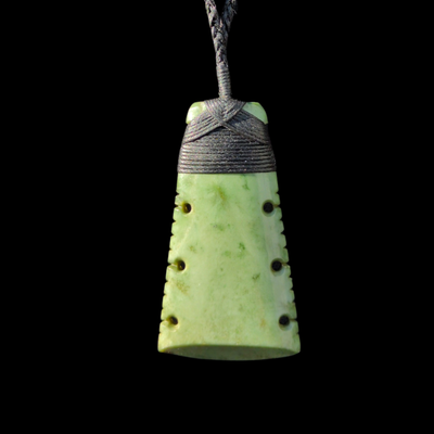 Hei Toki Inanga - Greenstone Adze Pendant