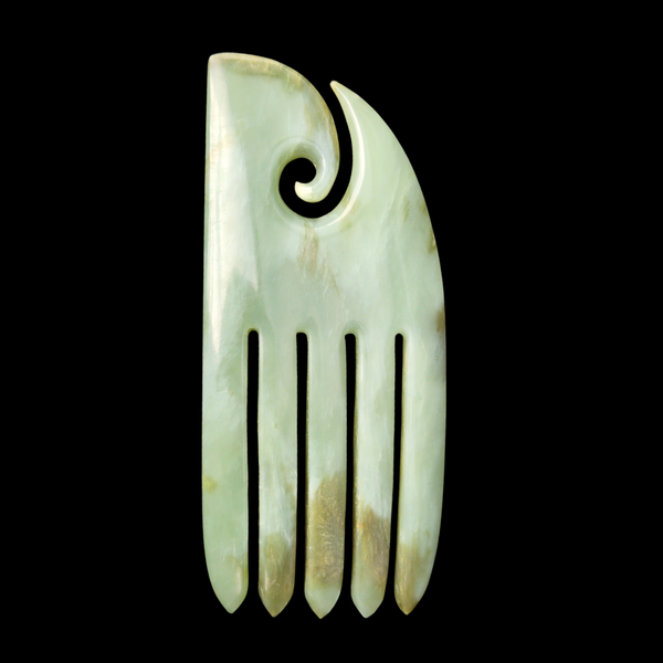 Heru Inanga- Greenstone Comb