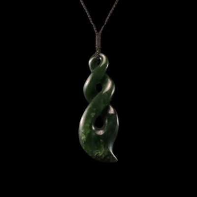 Pikorua Kawakawa - Greenstone Twist Pendant - Sands Carving Studio