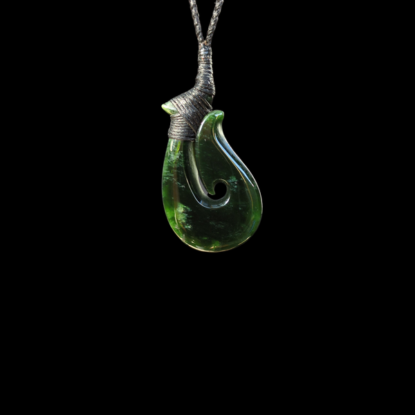 Hei Matau Kawakawa- Greenstone Fishhook Pendant