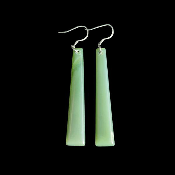 Mau Taringa Inanga - Pounamu Earrings - Sands Carving Studio