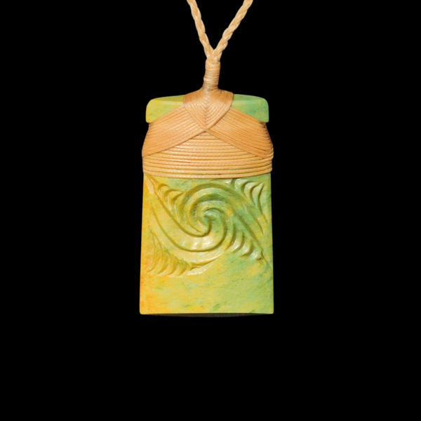 Hei Toki Raukaraka -Greenstone Adze Pendant