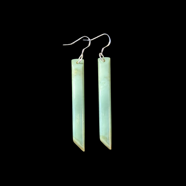 Mau Taringa Inanga - Pounamu Earrings