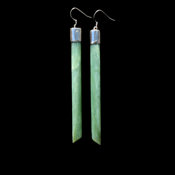 Inanga Mau Taring-Greenstone and Sterling Silver Earring
