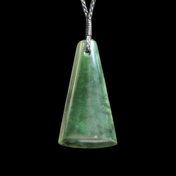 Hei Toki Kawakawa - Greenstone Adze Pendant