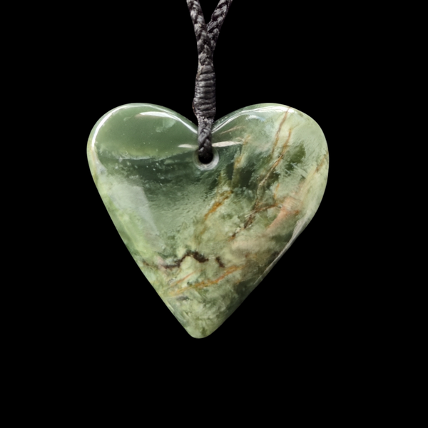 hei manawa white flower inanga greenstone heart pendant by sands