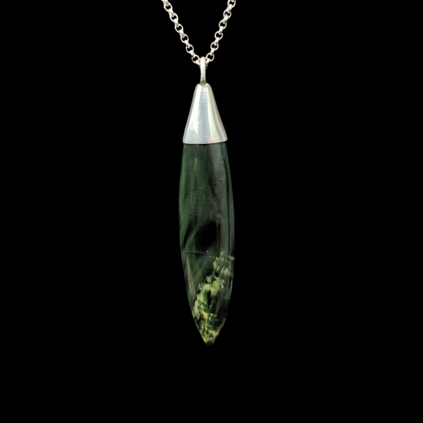 Roimata Black Marsden Raukaraka with Sterling Silver Cap - Greenstone Teardrop Pendant