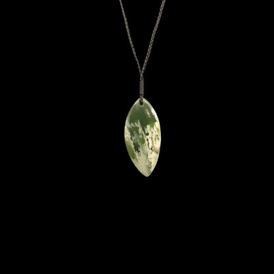 Roimata Raukaraka - Greenstone Teardrop - Sands Carving Studio