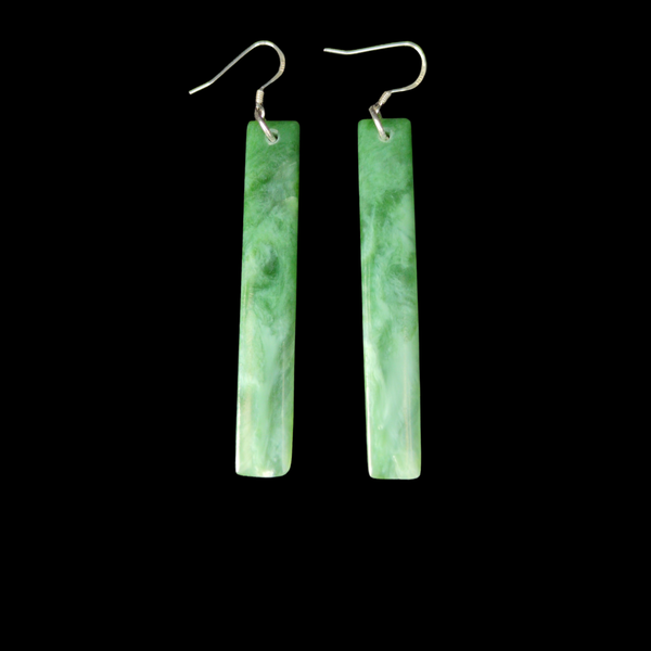Mau Taringa Inanga- Pounamu Earrings