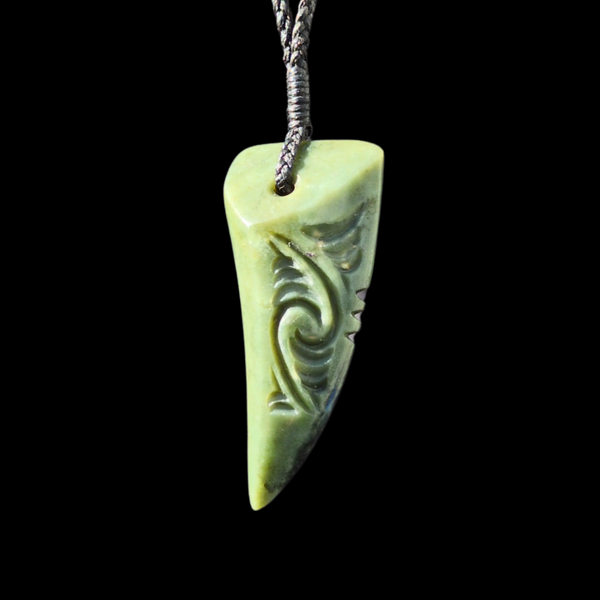 Rei Puta Inanga - Greenstone Tooth Pendant Front - Sands Carving Studio