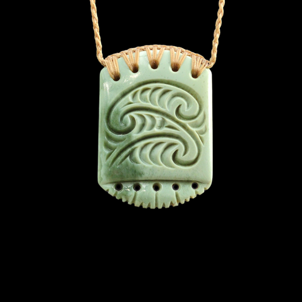 Hei Toki Inanga - Greenstone Adze Pendant