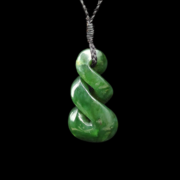 Pikorua Kawakawa - Greenstone Twist Pendant