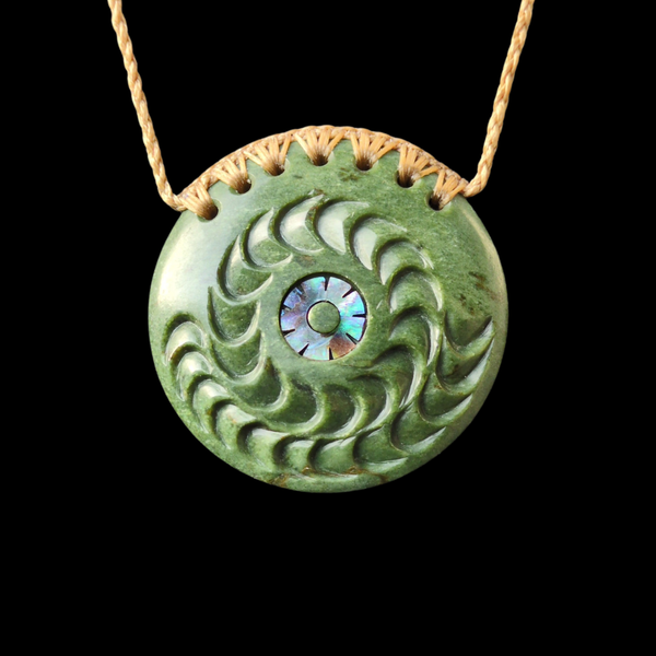 Porohita Kawakawa - Greenstone Disc Pendant