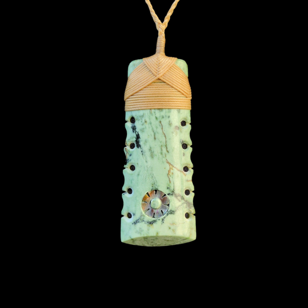 Hei Toki Kōkopu - Greenstone Adze Pendant