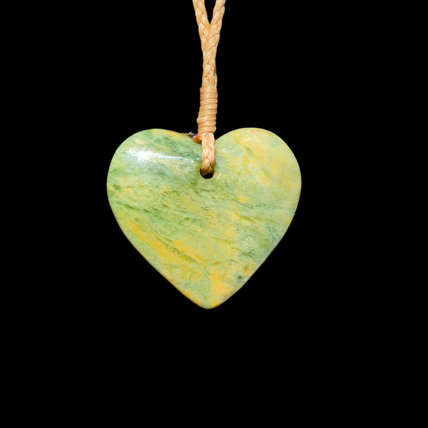Manawa Raukaraka - Greenstone Heart Pendant