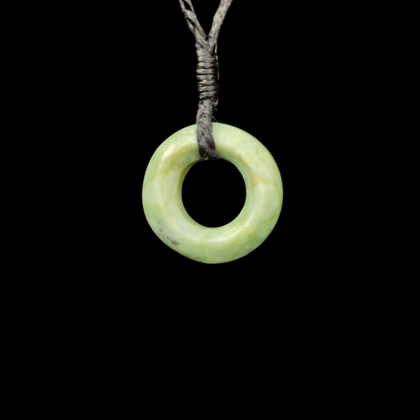 Inanga Porohita - Greenstone Disc Pendant