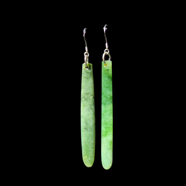 Mau Taringa Kahurangi - Pounamu Earrings - Sands Carving Studio