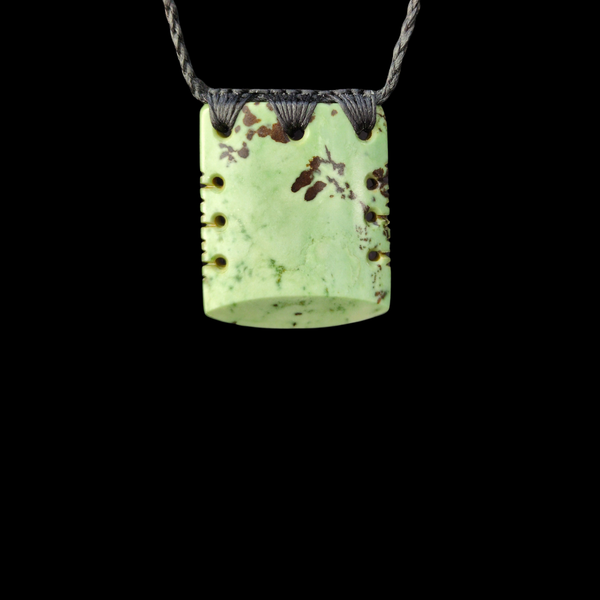 Hei Toki Kōkopu - Greenstone Adze Pendant
