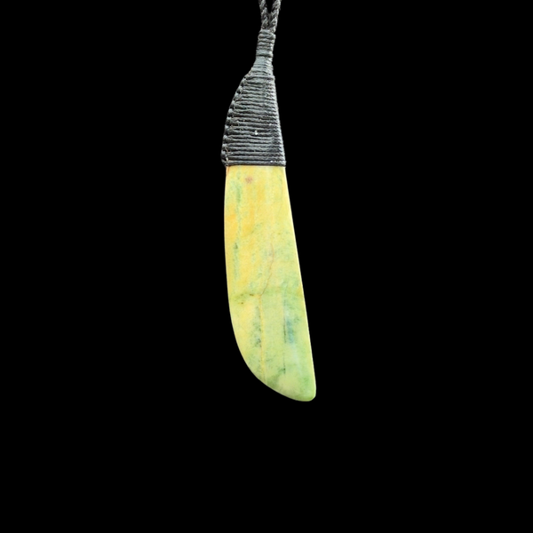 Roimata Raukaraka - Teardrop Pendant