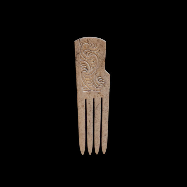 Heru Parāoa- Traditional Whale Bone Hair Ornament - Sands Carving Studio