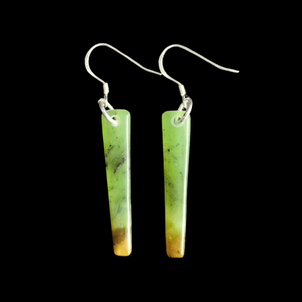 Mau Taringa Totoweka - Pounamu Earrings - Sands Carving Studio