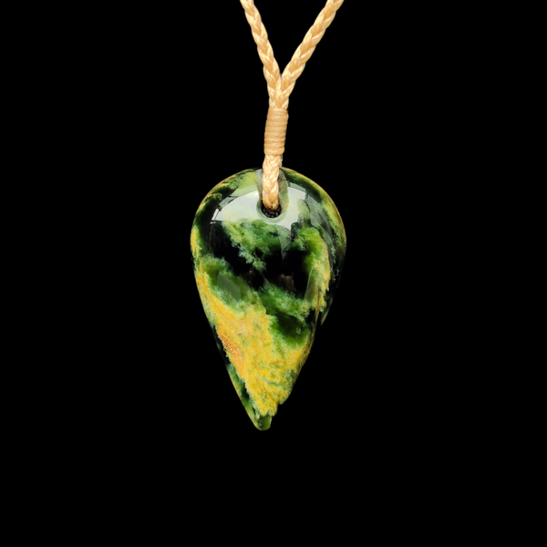 Roimata Black Marsden Raukaraka- Greenstone Teardrop Pendant