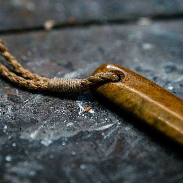 Binding - Coil Knot - Sands Carving Studio