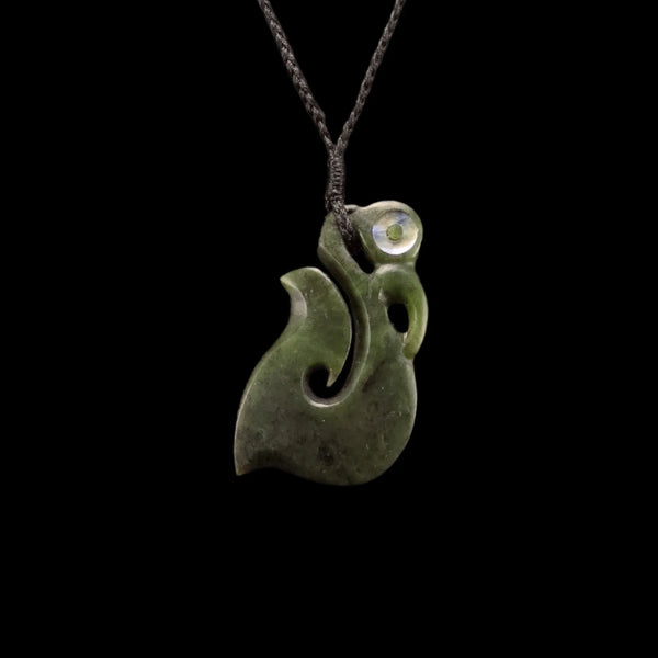 Manaia Kawakawa - Greenstone Guardian Pendant - Sands Carving Studio