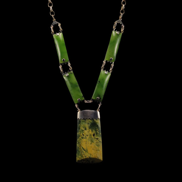 Hei Toki Kawata me Kahurangi Raukaraka - Silver & Greenstone Adze Necklace - Sands Carving Studio