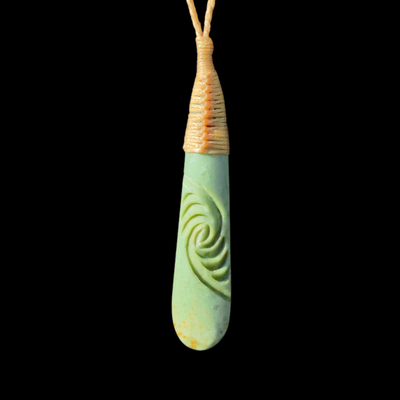 Roimata Inanga - Greenstone Teardrop Pendant