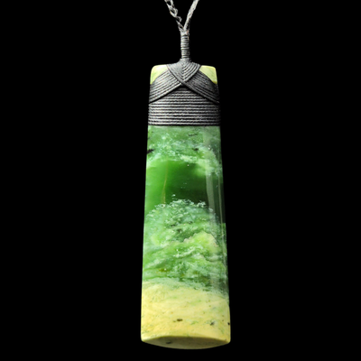 Hei Toki Flower Jade Raukaraka-Greenstone Adze Pendant