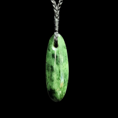 Roimata Raukaraka- Greenstone Teardrop Pendant