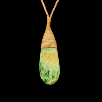 Roimata Raukaraka- Greenstone Teardrop Pendant