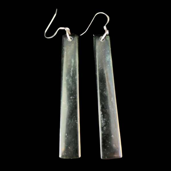 Mau Taringa Nelson Tangiwai - Pounamu Earrings - Sands Carving Studio