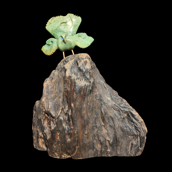 Pīwakawaka Inanga Sculpture - Fantail Greenstone Sculpture