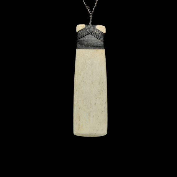 Hei Toki Parāoa - Whalebone Adze Pendant