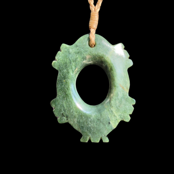 Kākā Pōria Kawakawa  - Greenstone Bird Ring