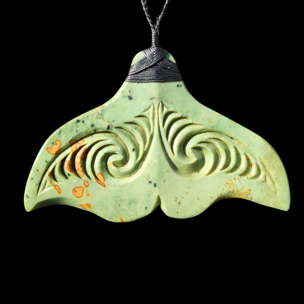 Hiku Tohorā  Kōkopu- Greenstone Whale Tail Pendant