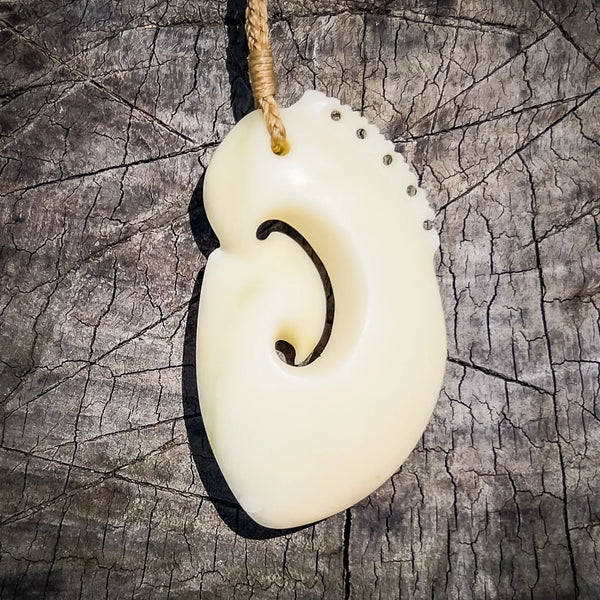 Hei Matau - Contemporary Marble Fish Hook - Sands Carving Studio